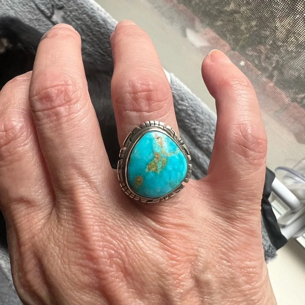 Vintage Peggy Skeet’s Turquoise Silver Ring - Picture 2 of 5